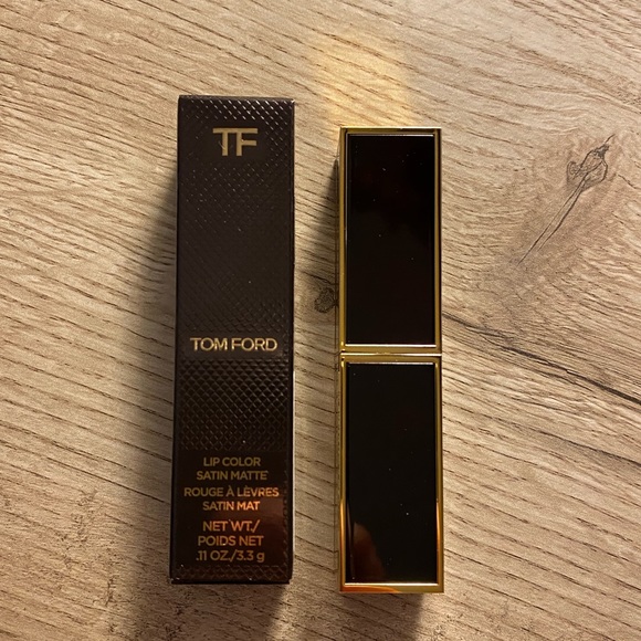 Tom Ford Satin Matte Lipstick 11:11 - Picture 3 of 5
